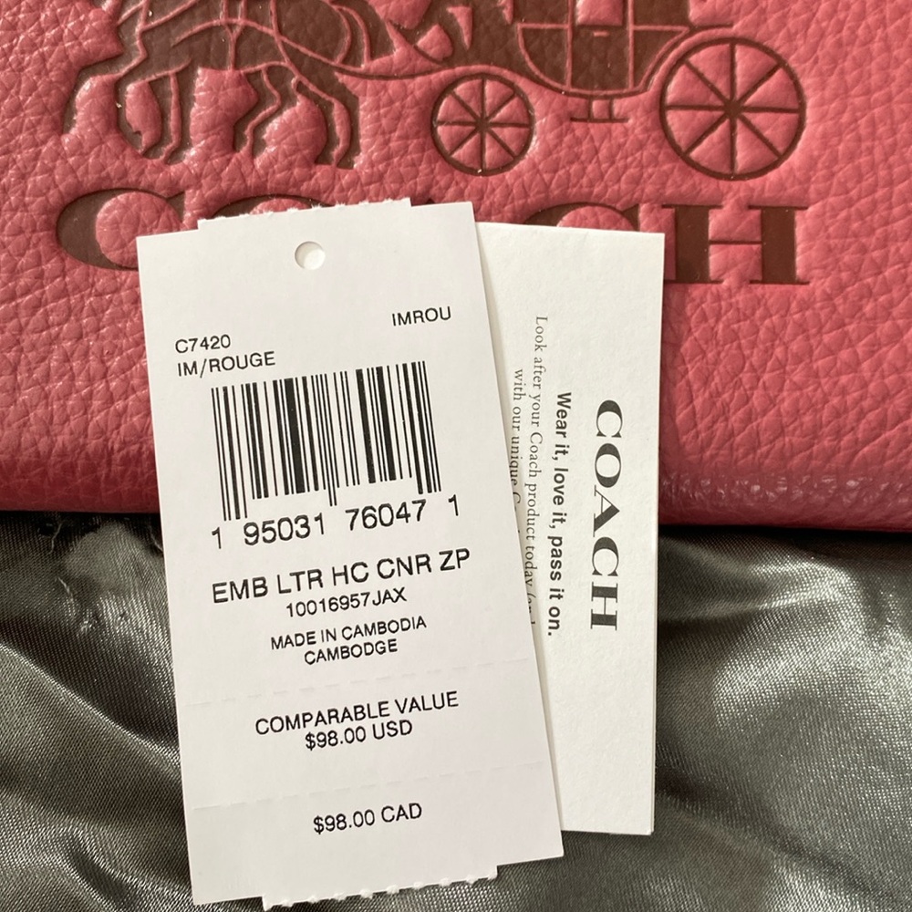 Coach Corner Zip Wristlet horse & carriage logo - Picture 4 of 4